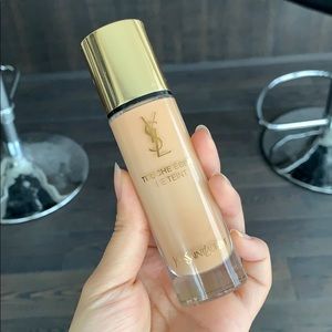 YSL Touche Eclat Le Teint Foundation (Shade B20)